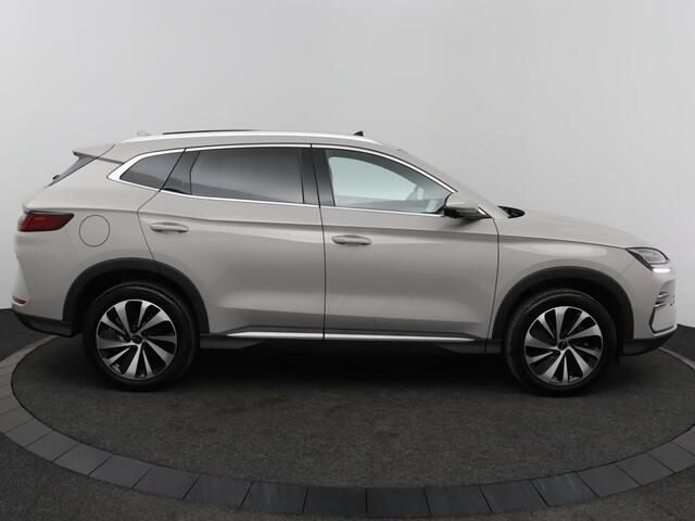 BYD Seal U 1.5 T DM-i AWD Design | VERWACHT | 1300 KG Trekgewicht | BYD DEALER | Panorama dak | Apple Carplay | Navigatie | 360 graden camera