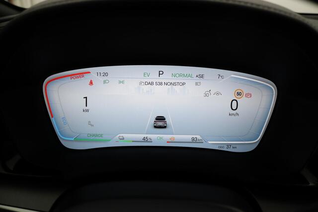 BYD Seal U 1.5 DM-i FWD Boost Snel leverbaar | Zwart interieur| 1080 km | Stoelverwarming | Apple Carplay