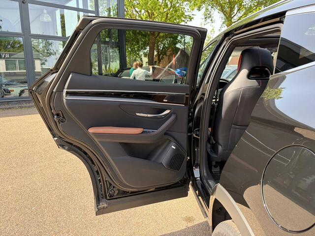 BYD Seal U 1.5 DM-i FWD Boost NIEUWE AUTO UIT VOORRAAD LEVERBAAR | 6 JAAR GARANTIE T/M 02-2032 | ALL-IN PRIJS | BTW VERREKENBAAR | FULL OPTION | PANODAK | ELEKTRISCHE STOELEN | ELEKTRISCHE ACHTERKLEP | BOUNDLESS CLOUD