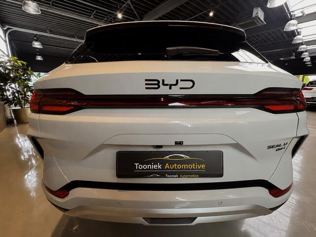 BYD Seal U NIEUW BINNEN BLACK EDITION 1.5 DM U Boost PANORAMADAK FULL OPTIONS UNIEK