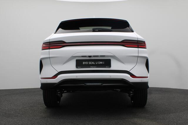 BYD Seal U 1.5 DM-i FWD Boost | Uniek ADG - Black & White Edition | 1080 km | Apple Carplay | 360 graden camera | op aanvraag | 20 inch velgen | rode remklauwen |