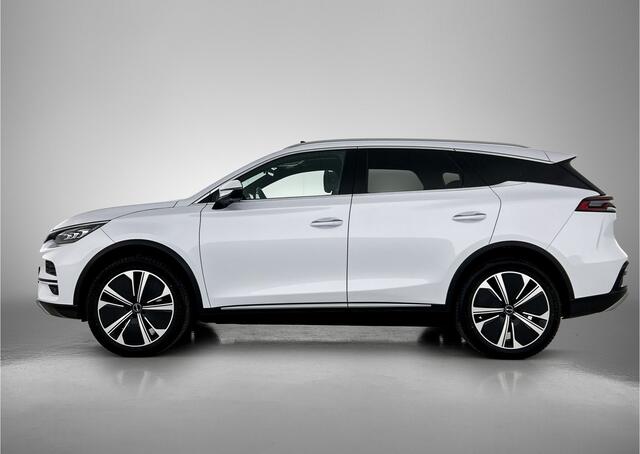 BYD Tang Flagship 108.8 kWh | Wit Metallic | 7-Persoons | Full EV | Nieuw Model |