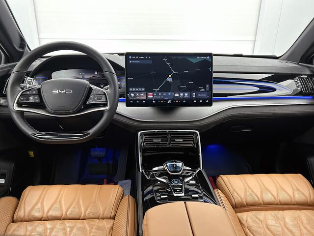 BYD Tang Flagship 108.8 kWh | Nieuw model | Bruin Leder | HUD | i-Cockpit |