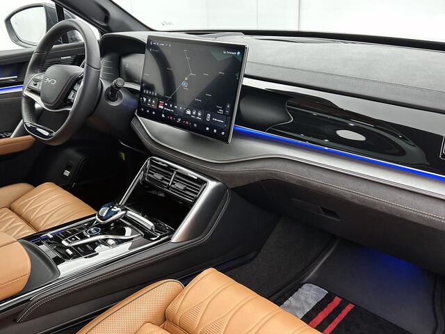 BYD Tang Flagship 108.8 kWh | Nieuw model | Bruin Leder | HUD | i-Cockpit |