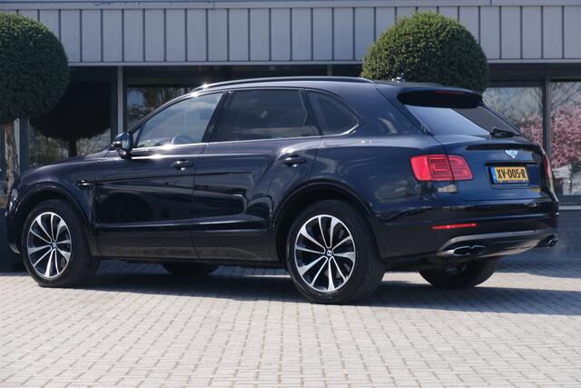 Bentley Bentayga 4.0 V8 Centenary Mulliner Panodak Carbon HUD Softclose Nachtzicht ACC 360Camera Keyless