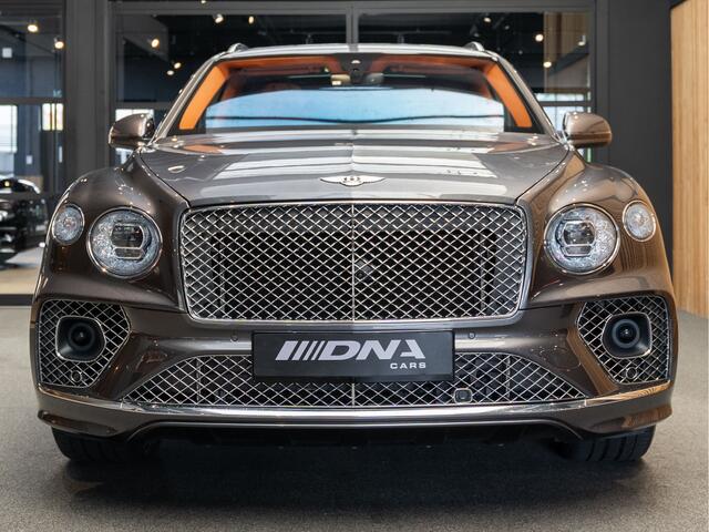 Bentley Bentayga V8 Mulliner 4-Seats Specification 4.0 V8 Massage Luxury Edition