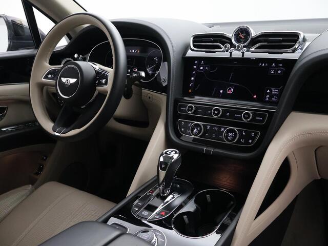 Bentley Bentayga 4.0 V8 550 PK 1e EIGENAAR *30.095 KM* + TOURING PAKKET | COMFORT SEAT | PANORAMA | SFEERVERLICHTING