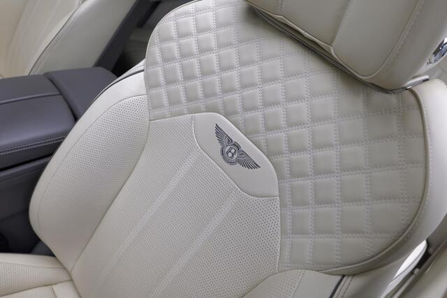Bentley Bentayga 3.0 V6 Hybrid |Naim|Panorama|Carbon|BTW|
