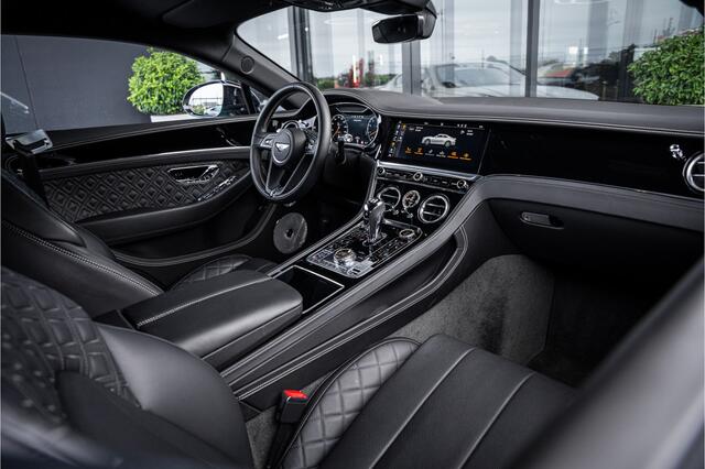 Bentley CONTINENTAL GT 4.0 V8 - Mulliner | Naim Audio | Rotating Display | Carbon