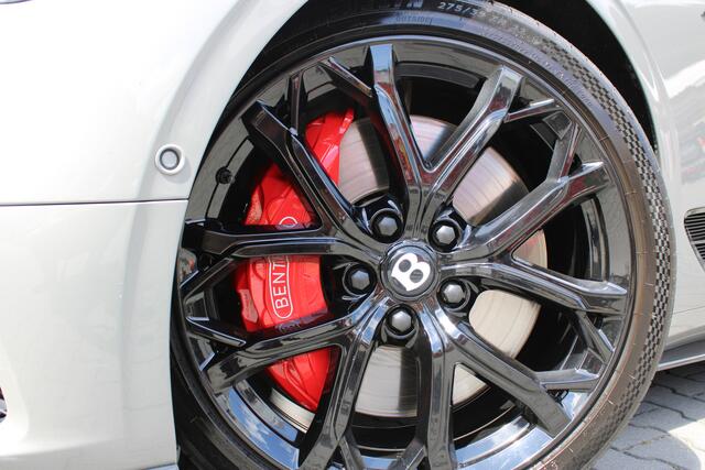Bentley CONTINENTAL GT - Dealer onderhouden - Panoramadak - Sport uitlaat - 4.0 V8 Carbon Details - Zeer compleet - Bang & Olufsen Alcantara hemel - Head Up - Adaptive cruise control