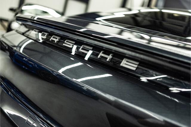 Bentley CONTINENTAL GTC 4.0 V8 550PK | ACC | Nachtzicht | 360Cam | Lane & Side Assist | Carbonpakket | Head Up | Massagefunctie | B&O Sound | File Assist | Nekverwarming | NP ¤366.176,- | Dealer Onderhouden. Mulliner | Blackline | Matrix Beam | Apple Carplay | Keyless Entry 