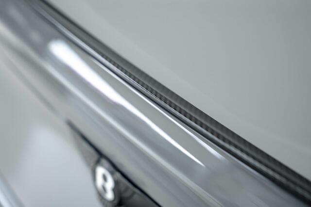 Bentley CONTINENTAL GTC 6.0 W12 Speed | Mulliner | Touring Specification | Naim Sound system |