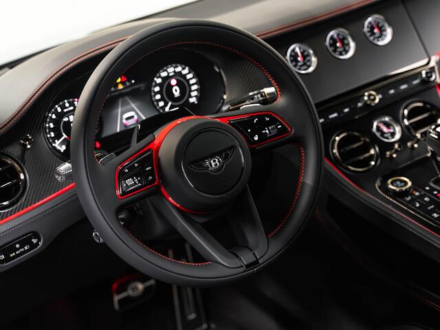 Bentley CONTINENTAL GT S 4.0 V8 Hybrid - Carbon Styling Edition PILLAR BOX RED|ROTATING|B&O|AKRAPOVIC