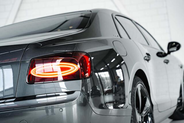Bentley Flying Spur 6.0 W12 S | Massage | Apple Carplay | Exclusive audio systeem