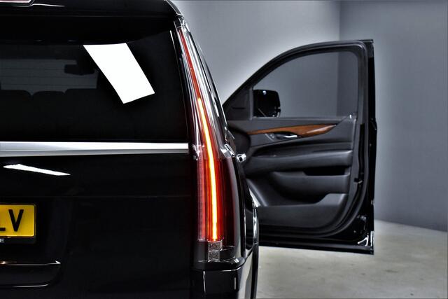 Cadillac ESCALADE 6.2 V8 426pk Premium 7-Pers Schuifdak/Trekhaak/Bose/Led/Leer/HUD/Carplay/Keyless/Cameras