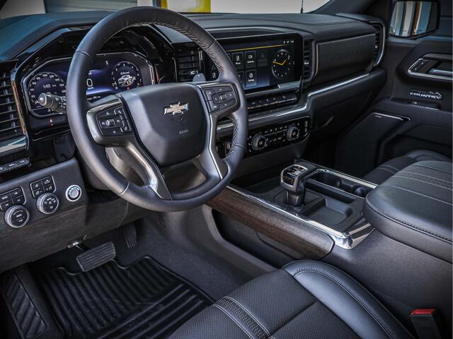 Chevrolet SILVERADO 1500 High Country | Black Ops Dark Ash Metallic | 6.2L V8