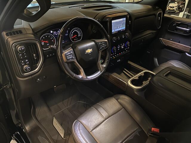 Chevrolet SILVERADO CHEVROLET High Country 6.2 V8 420 PK Schuif kanteldak, Navigatie, Laadbak cover, BPM VRIJ