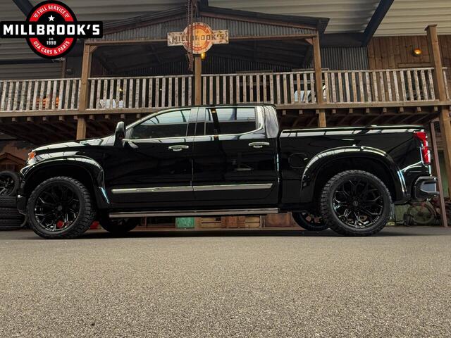Chevrolet SILVERADO USA High Country 6.2 V8 420 PK uit voorraad leverbaar BPM VRIJ