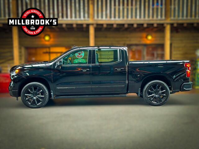 Chevrolet SILVERADO High Country Black Edition 6.2 V8 420 PK Striping, laadbakcover, Full options