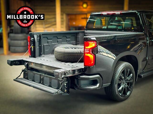 Chevrolet SILVERADO High Country Black Edition 6.2 V8 420 PK Striping, laadbakcover, Full options