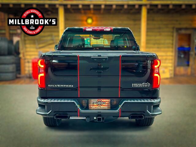 Chevrolet SILVERADO High Country Black Edition 6.2 V8 420 PK Striping, laadbakcover, Full options