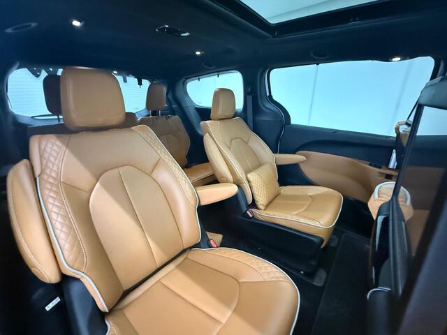 Chrysler GRAND VOYAGER 3.6 V6 Hybrid Pacifica Pinnacle 7-zits Full option