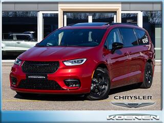 chrysler-pacifica-plug-in-hybrid-3.