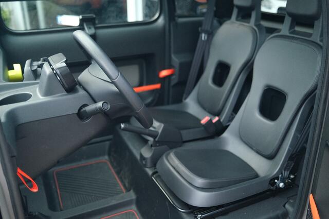 Citroen AMI Brommobiel 'PEPS' onbegrensd 65 km/h !
