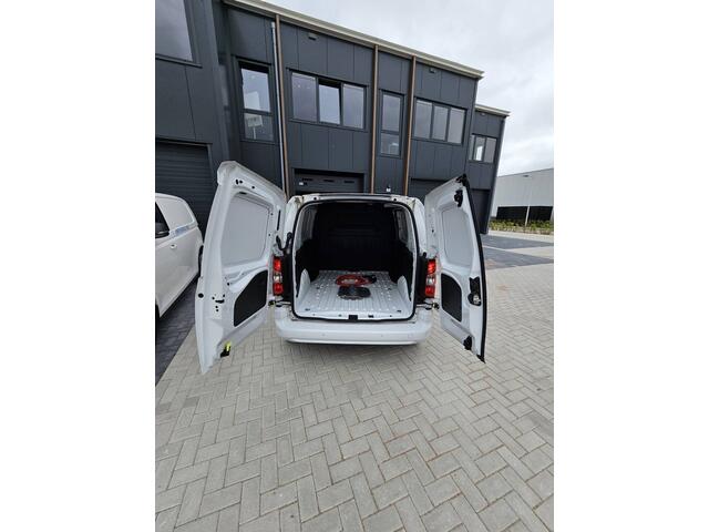 Citroen BERLINGO ë-Berlingo 136 L1 50 kWh Startenede ondernemer? Welkom!