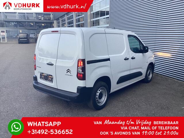 Citroen BERLINGO 1.2 PureTech 110 pk BENZINE BPM VRIJ! Carplay/ Navi/ Airco/ Cruise /PDC