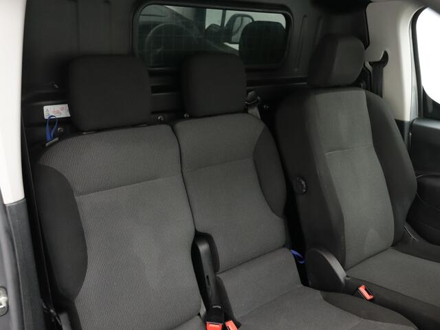 Citroen BERLINGO BlueHDi 100pk Club | Rijklaar | Apple Carplay | Parkeersensoren | Imperiaal