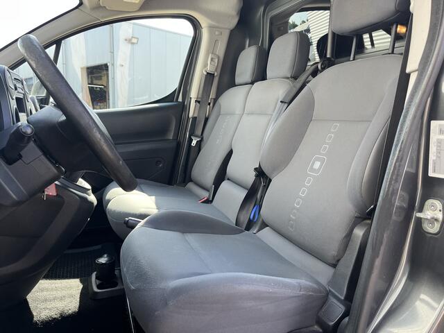 Citroen BERLINGO 1.6 BlueHDI 75 Comfort | Nieuw Binnen | Nap! | Nette bus | Trekhaak