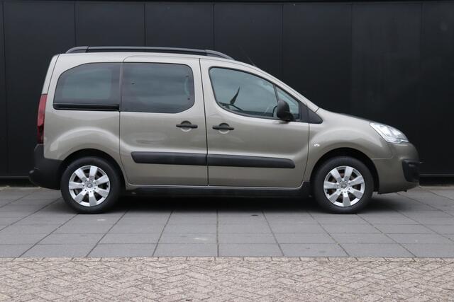 Citroen BERLINGO 1.2 PureTech XTR | 5 PERS. | CAMERA | DUBBELE SCHUIFDEUR | TREKHAAK | NAVI | APPLE CARPLAY |