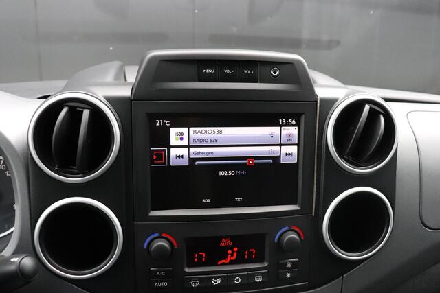 Citroen BERLINGO 1.2 PureTech XTR | 5 PERS. | CAMERA | DUBBELE SCHUIFDEUR | TREKHAAK | NAVI | APPLE CARPLAY |