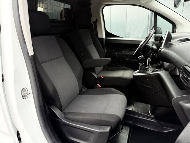 Citroen BERLINGO 1.5 BlueHDI 102 PK / L2H1 / TREKHAAK / IMPERIAAL / INRICHTING / AIRCO / CAMERA