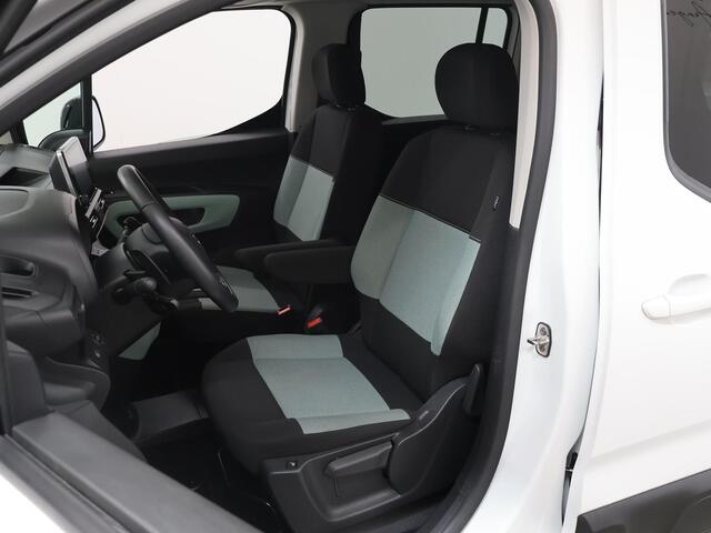 Citroen BERLINGO 1.2 PureTech Shine | Trekhaak | Navigatie | Parkeercamera | Climate Control | Cruise Control |