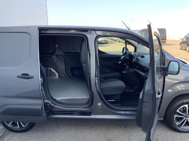 Citroen BERLINGO 1.6 BlueHDI Driver, Cruise, Apple Carplay, Wireless Charging.