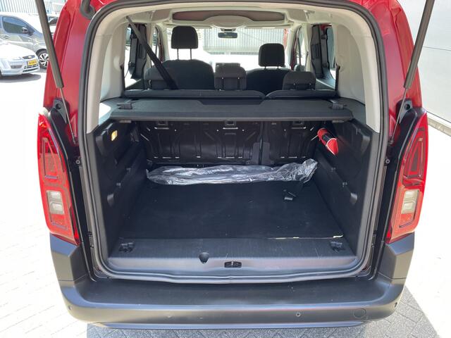 Citroen BERLINGO 110pk Live (Airco - Parkeersensoren V+A - Bluetooth - Cruise Controle)