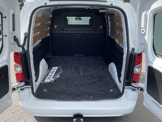 Citroen BERLINGO 110pk Club (Trekhaak - Side Bars - Navigatie via APP - Parkeersensoren V+A - Apple Carplay - Lat om Lat)