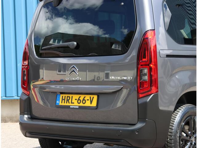 Citroen BERLINGO 1.2 130PK Shine | AUTOMAAT | AppleCarPlay/AndroidAuto | 5 Persoons! | Camera | Navigatie | Cruise Control | Climate Control | Dakreals | Parkeersensoren | Privacy Glass | Armsteunen |