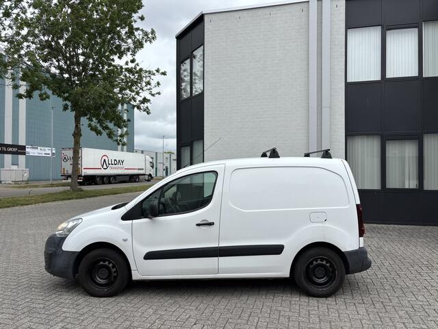Citroen BERLINGO 1.6 BlueHDI 75 Club 3-Persoons Mooie en als nieuw rijdende auto !!!