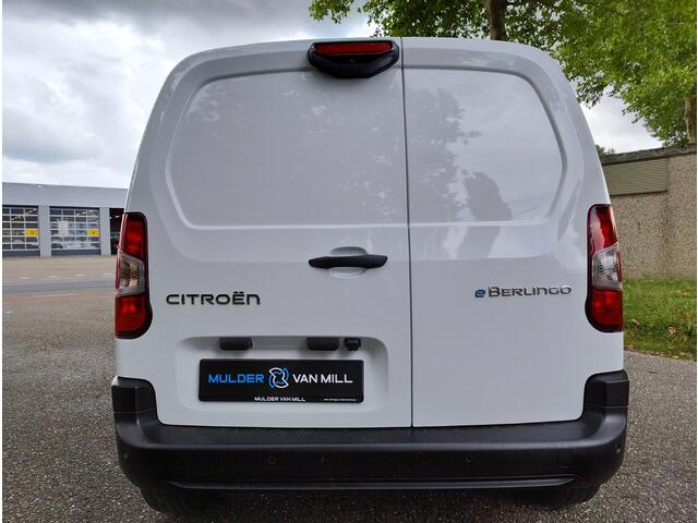 Citroen BERLINGO ë-Berlingo L1 50 kWh 136pk AUTOMAAT | NAVI | Multimedia | Apple Carplay | Android Auto | Surround View Camera | Parkeersensoren voor- en achter | Achteruitrijcamera | Dode hoek detectie | Elektrisch inklapbare spiegels | Licht- en regensensor | Mistlampen