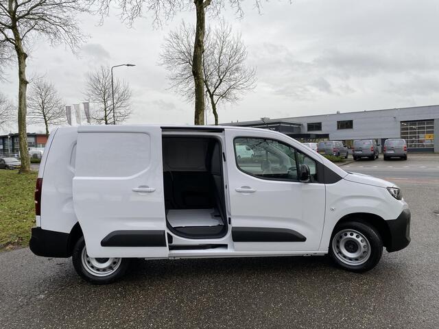 Citroen BERLINGO ë-Berlingo L2 50 kWh 136pk AUTOMAAT | NAVI | Multimedia | Apple Carplay | Android Auto | Surround View Camera | Parkeersensoren voor- en achter | Achteruitrijcamera | Dode hoek detectie | Elektrisch inklapbare spiegels | Licht- en regensensor | Mistlampen