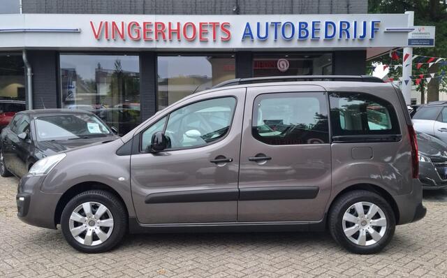 Citroen BERLINGO 1.2 110pk Black **Dakrails-navigatie-clima-parkeerhulp**