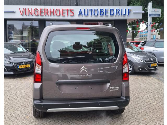 Citroen BERLINGO 1.2 110pk Black **Dakrails-navigatie-clima-parkeerhulp**