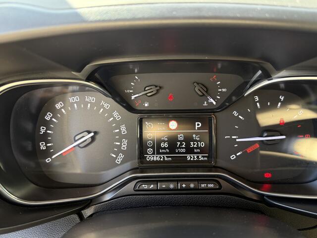 Citroen BERLINGO XL 1.2 PureTech Feel 7p. | Automaat | Navi | Apple Carplay | Bluetooth | PDC v+a incl. Camera | ECC | Cruise