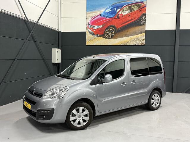 Citroen BERLINGO 1.6 VTi Rolstoelauto 3+1 of 5+0 - Slechts 13.000 km !! - Nieuwstaat - 1e Eigenaar - Rolstoelvervoer