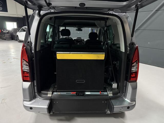 Citroen BERLINGO 1.6 VTi Rolstoelauto 3+1 of 5+0 - Slechts 13.000 km !! - Nieuwstaat - 1e Eigenaar - Rolstoelvervoer