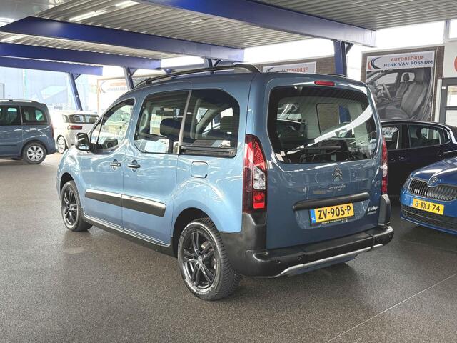Citroen BERLINGO 1.2 PureTech XTR Rolstoelauto | 5 persoons.