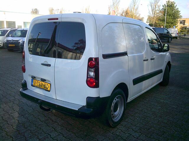 Citroen BERLINGO 1.6 BlueHDI 100 Club S&S VOORZIEN VAN AIRCO+TREKHAAK+OMVORMER!